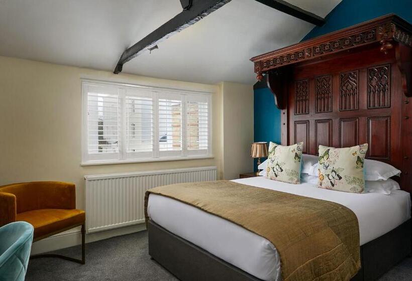 Отель The Royal Adelaide