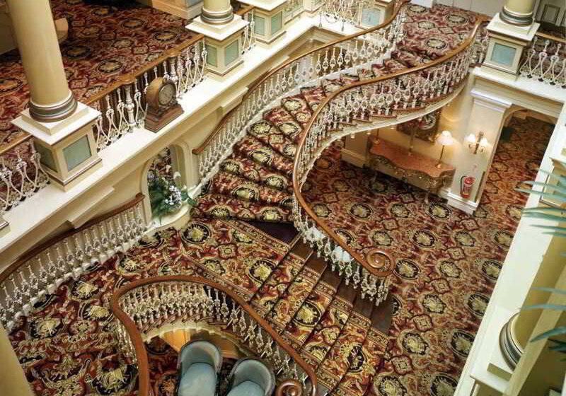 בית מלון כפרי Royal