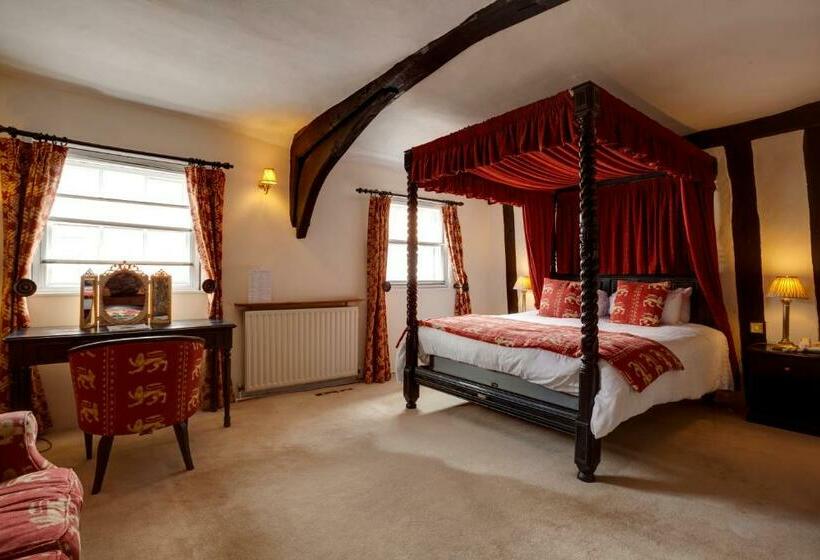 בית מלון כפרי The Saracens Head