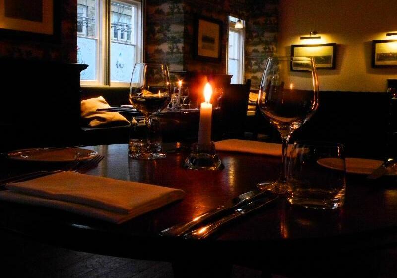 בית מלון כפרי The Snooty Fox