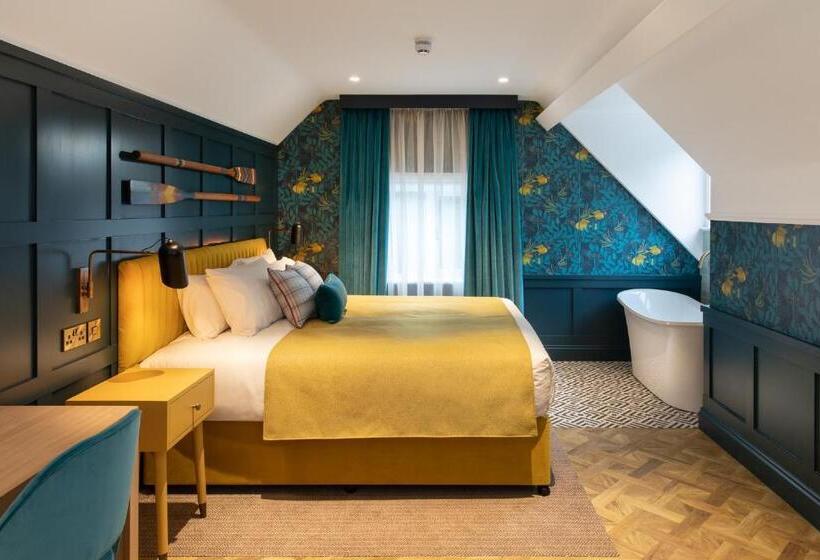 酒店 The Springs Resort & Golf Club