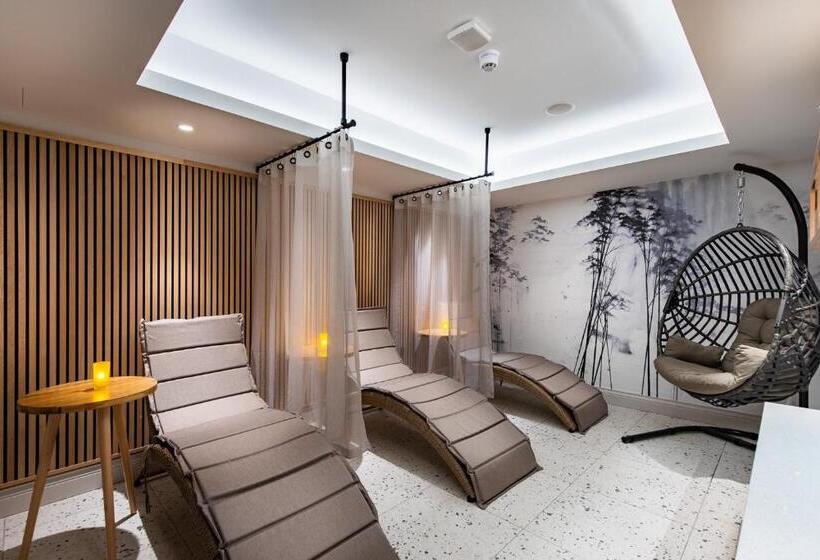 酒店 The Springs Resort & Golf Club