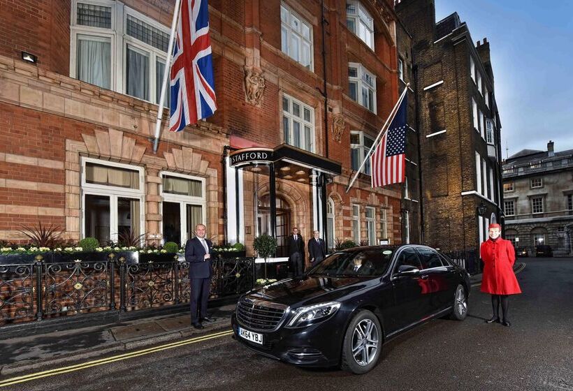 Отель The Stafford  London