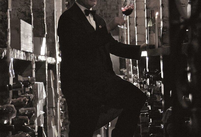 Отель The Stafford  London