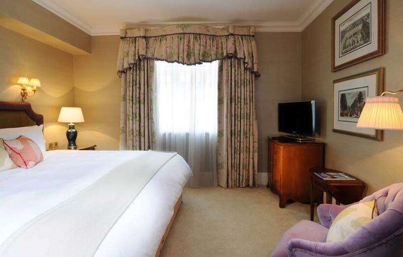 Отель The Stafford  London