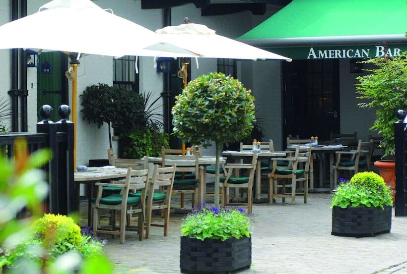 هتل The Stafford  London