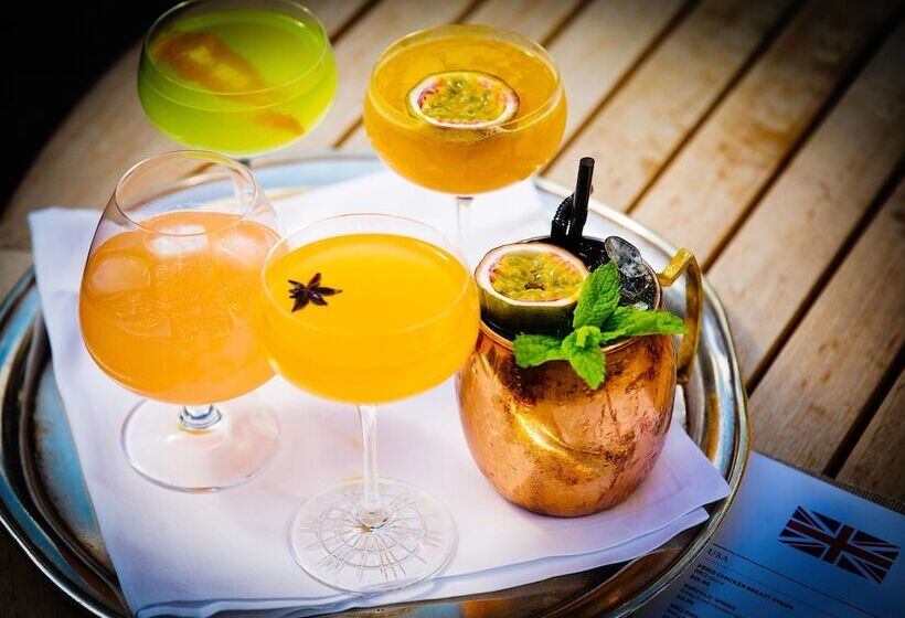 Отель The Stafford  London