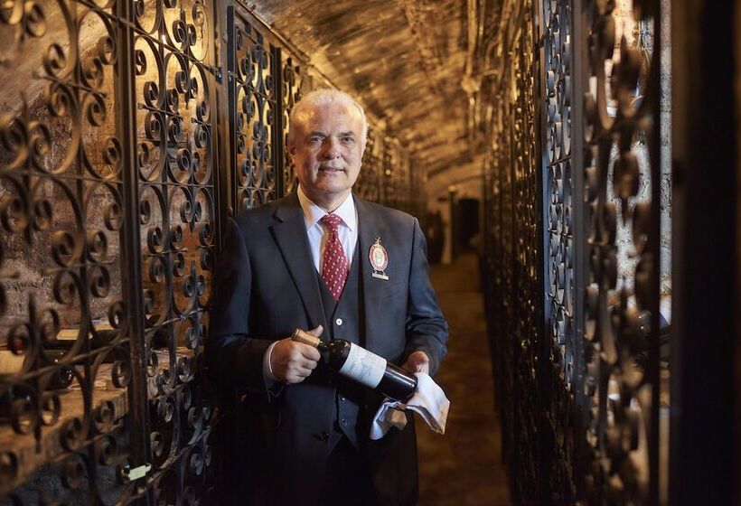 Отель The Stafford  London