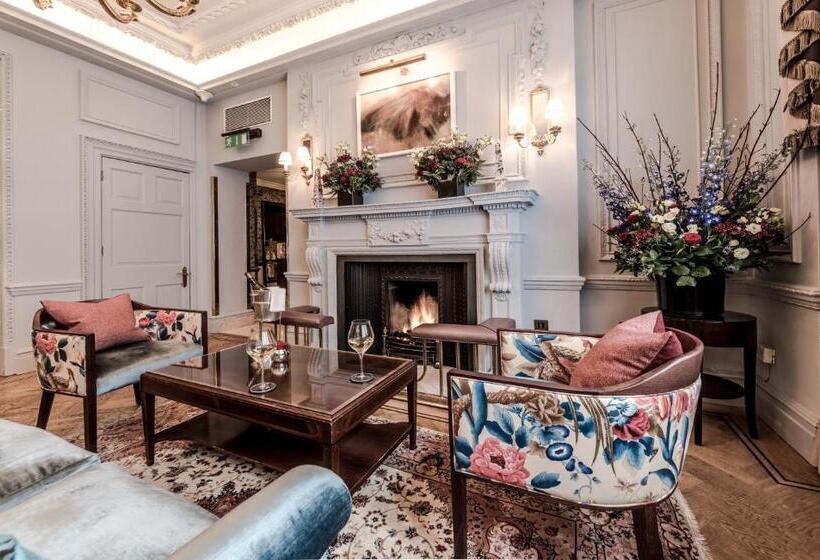 Отель The Stafford  London