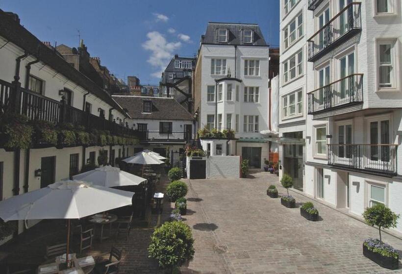 هتل The Stafford  London