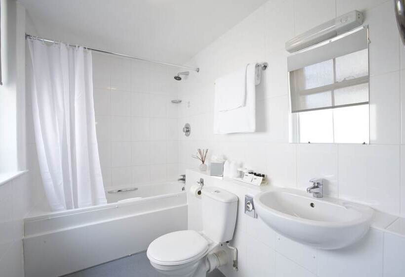 هتل Thistle London Bloomsbury Park