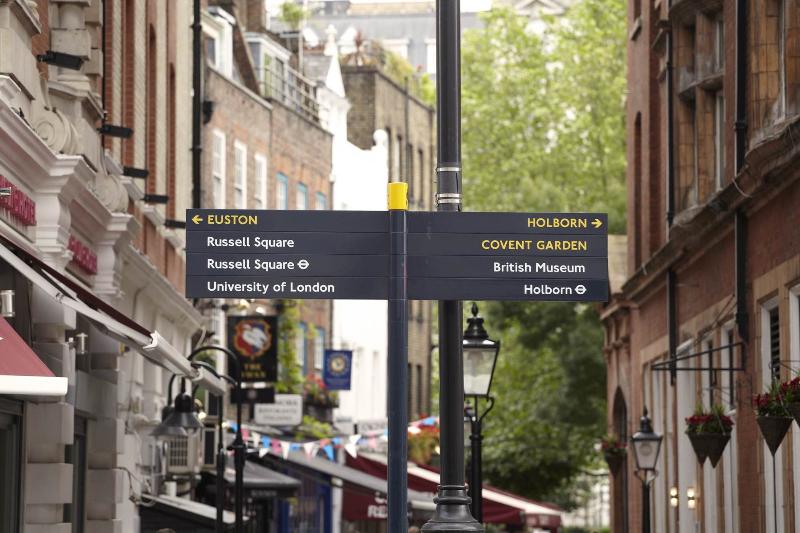 Отель Thistle London Bloomsbury Park