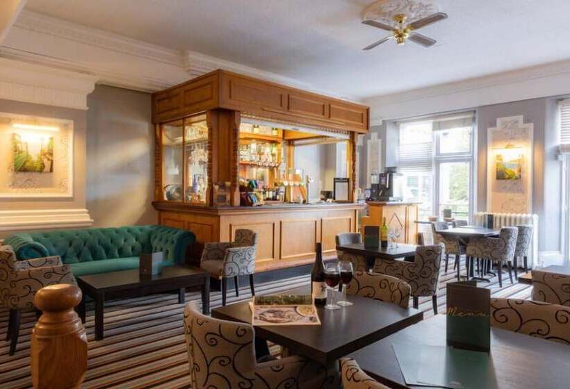 酒店 The Valley Of Rocks