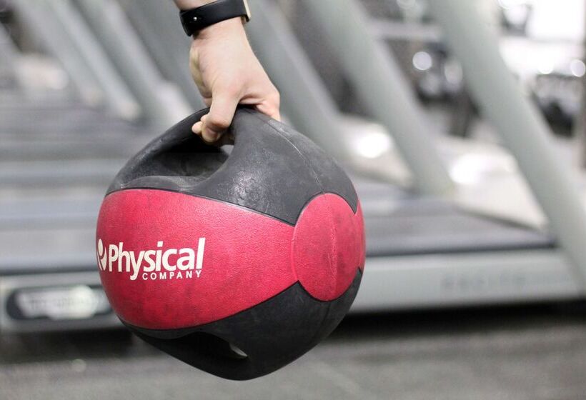 ホテル The Waldorf Hilton London