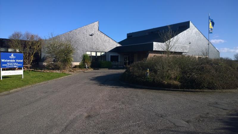 בית מלון כפרי The Waterside