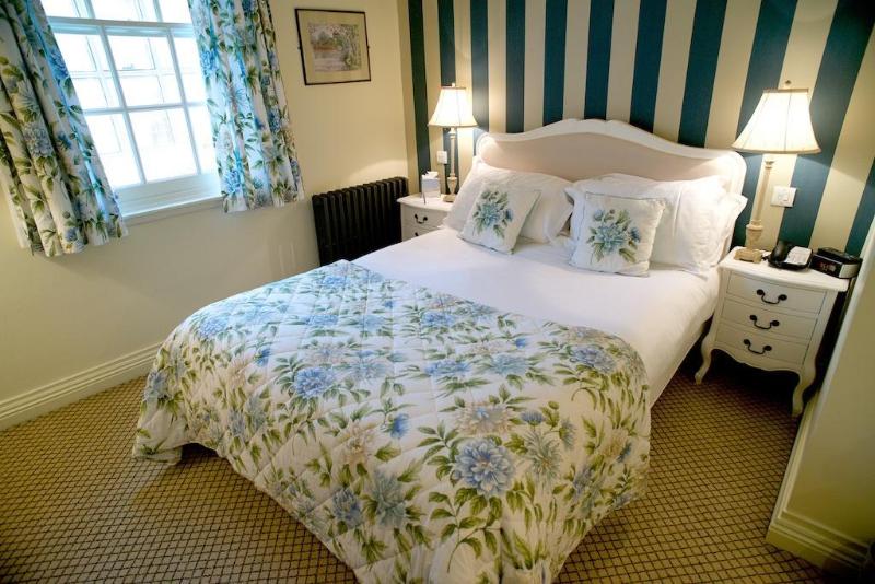 The White Horse Hotel, Romsey, Hampshire