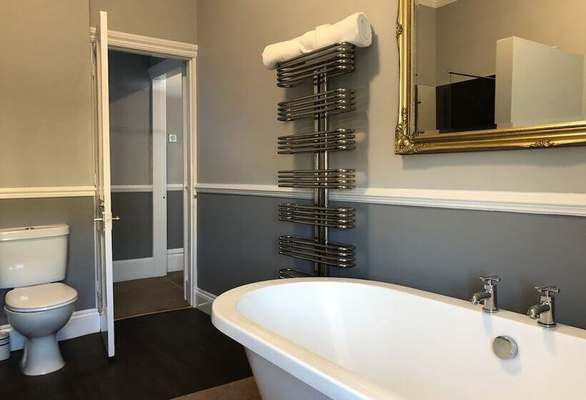 فندق The White Lion