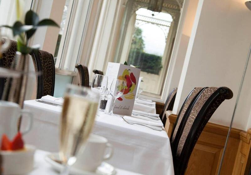 ホテル Thistle London Hyde Park Lancaster Gate