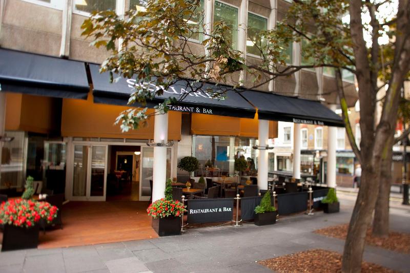 ホテル Thistle London Trafalgar Square