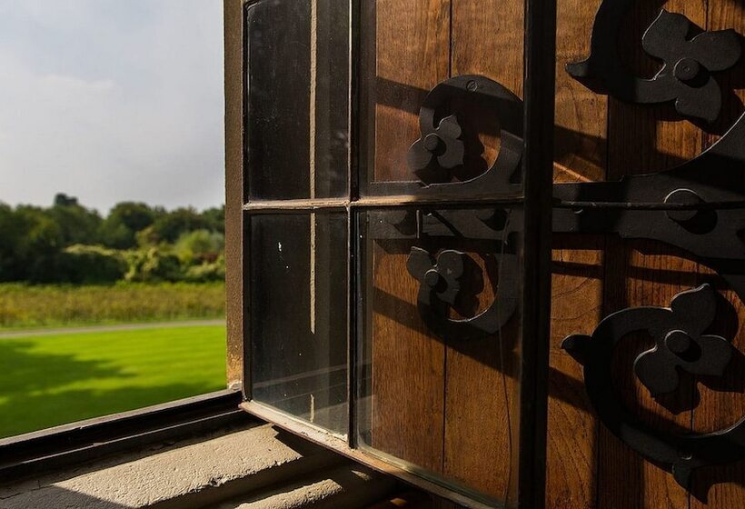 בית מלון כפרי Thornbury Castle   A Relais & Chateaux