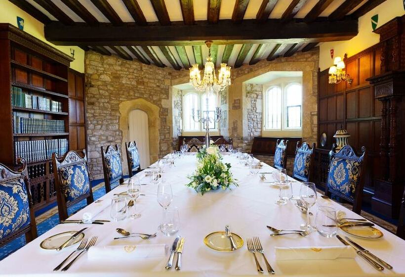 בית מלון כפרי Thornbury Castle   A Relais & Chateaux