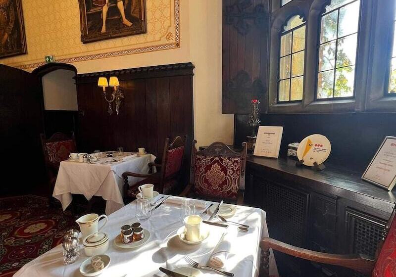 בית מלון כפרי Thornbury Castle   A Relais & Chateaux