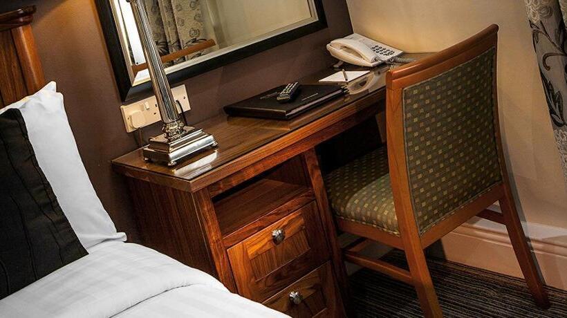 בית מלון כפרי Tynemouth Grand