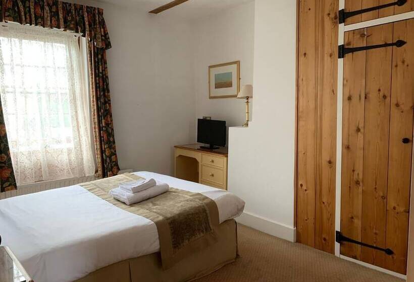 فندق Warren Lodge