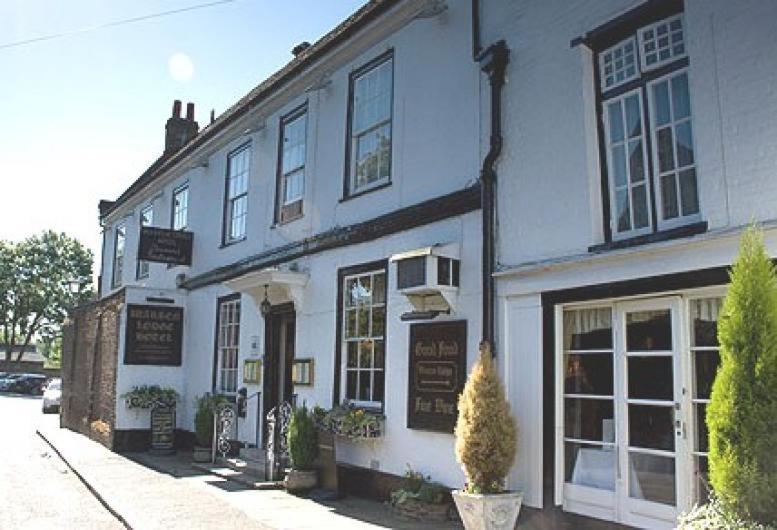 فندق Warren Lodge