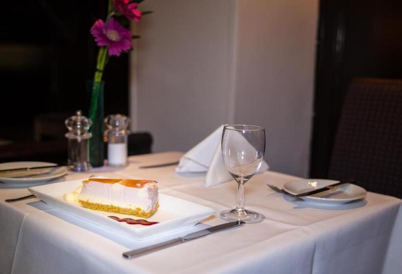 فندق Warren Lodge