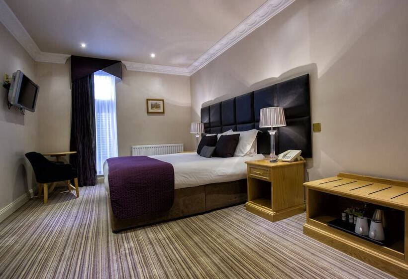 فندق Waterton Park