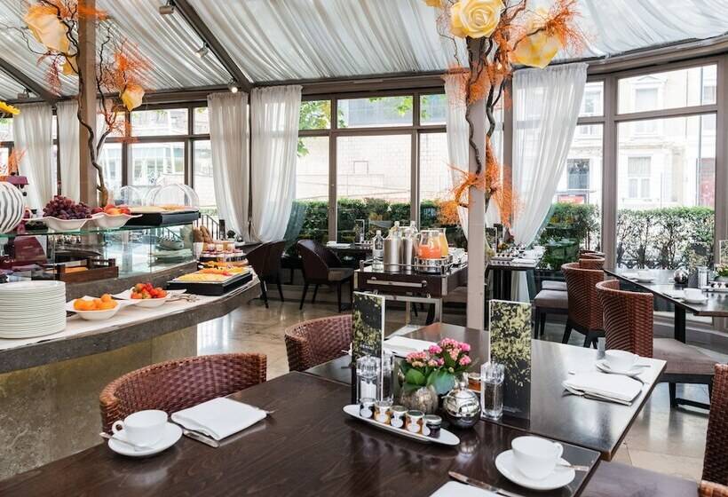 בית מלון כפרי Xenia, Autograph Collection