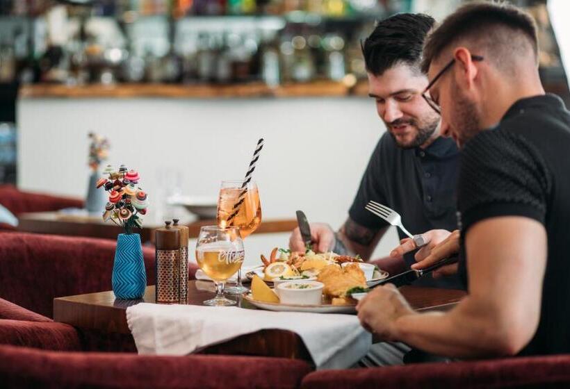Talland Bay Hotel, Looe