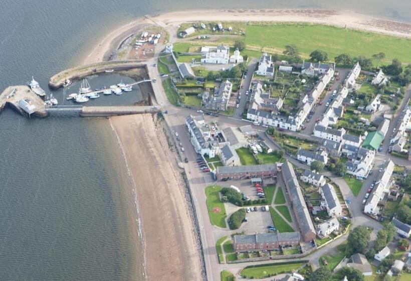 The Royal Hotel Cromarty