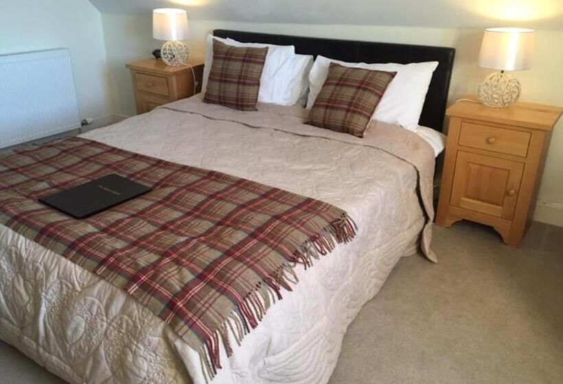 The Royal Hotel Cromarty