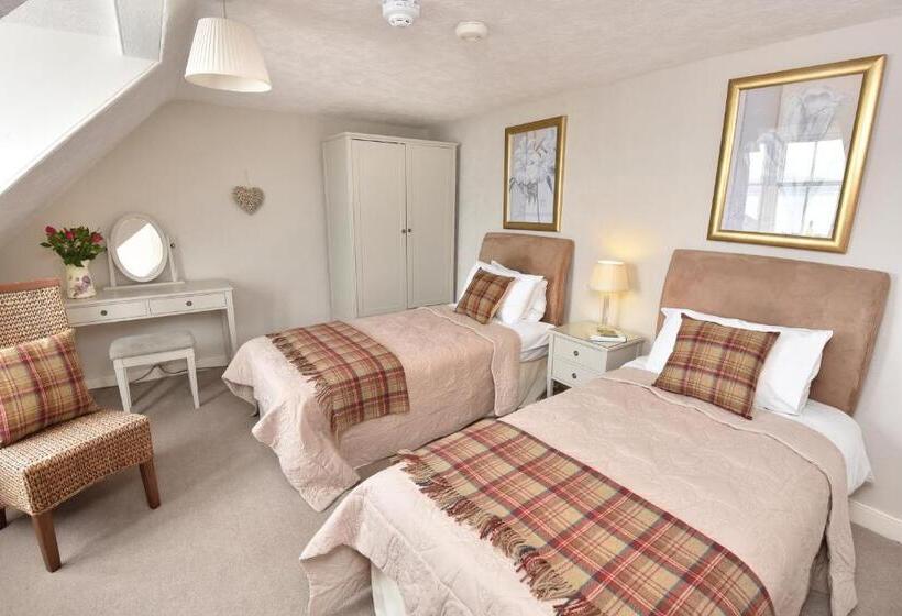 The Royal Hotel Cromarty