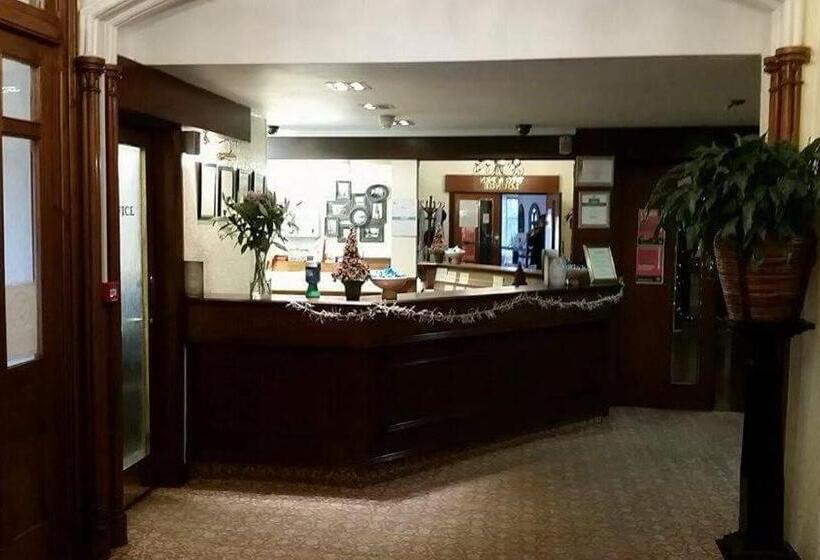 The Royal Hotel Tain