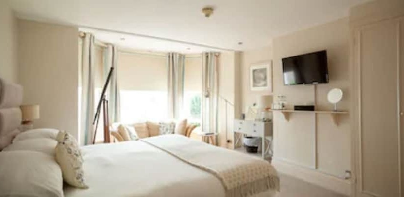 The Seaview Hotel And Restaurant