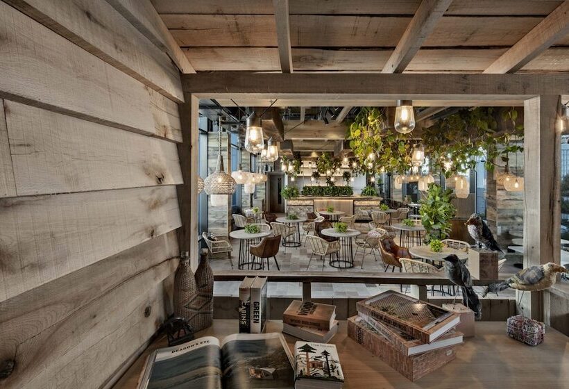 Treehouse Hotel London