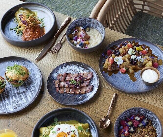 Treehouse Hotel London