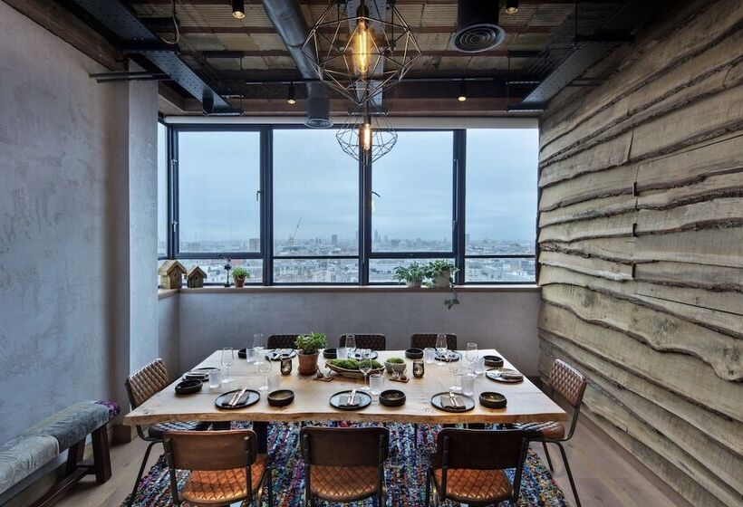 Treehouse Hotel London