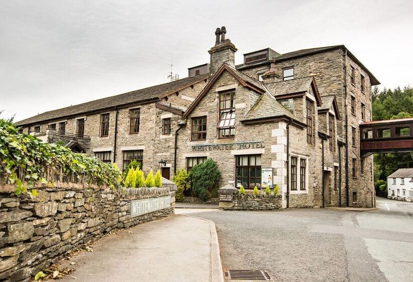 Whitewater Hotel & Spa