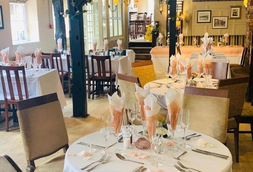 Ye Olde Talbot Hotel By Greene King Inns