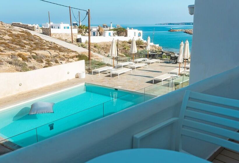 Adonis Hotel & Apartments