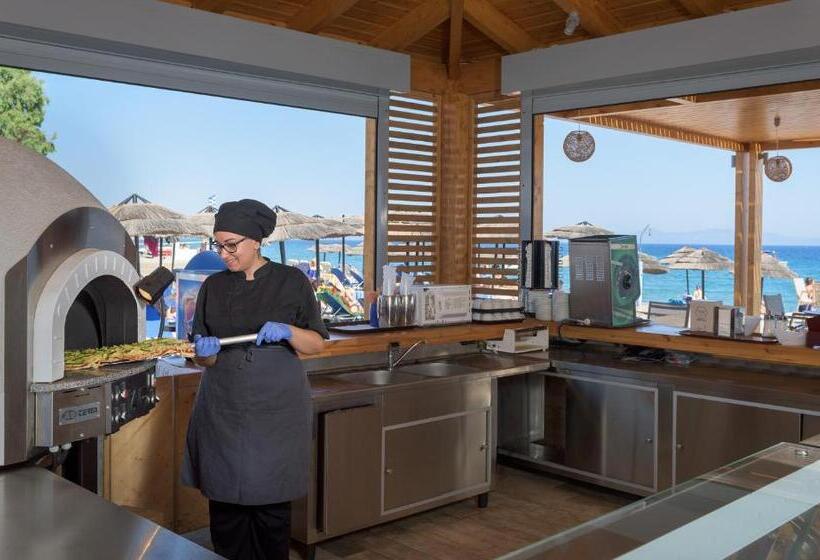 Avra Beach Resort