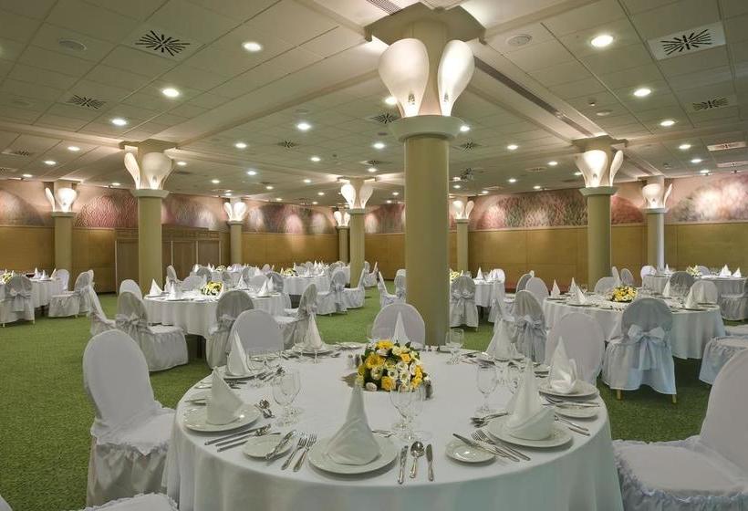 ホテル Danubius  Flamenco