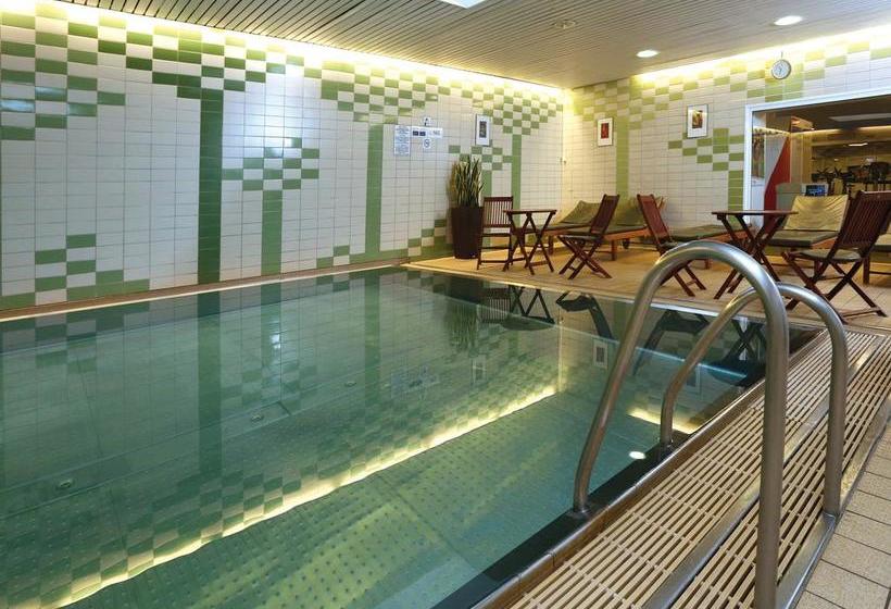 ホテル Danubius  Flamenco