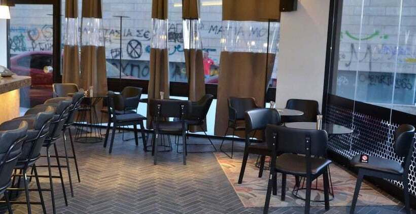 בית מלון כפרי Adonis City