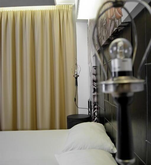 בית מלון כפרי Adonis City