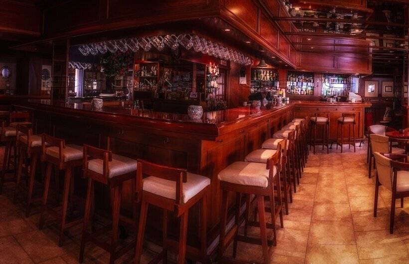 בית מלון כפרי Als